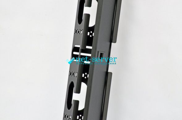 Боковий організатор кабеля з кришкою, для шаф MGSE 45U, чорний, CMS UA-MGSESM45B