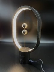 Night light with magnetic switch