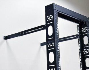 Фото Комплект фиксаторов однорамной стойки к стене, черный UA-OFF-BK &ndash; купить с доставкой по Украине в интернет-магазине Net-server
