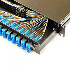 Optical patch panel 48 ports (LC-Duplex) adapter, 96 pigtail, SM, 1U, retractable, assembled Corning LAN1-96AE-HDHS-B