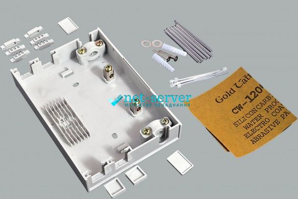 Wall-mounted box for 4 SC-Simplex adapters DF-104