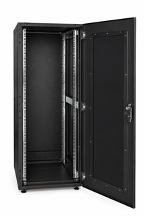 Фото Шкаф серверный напольный IP 33U 600x800, стеклянные двери, черный, С-33U-06-08С-BK &ndash; купить с доставкой по Украине в интернет-магазине Net-server